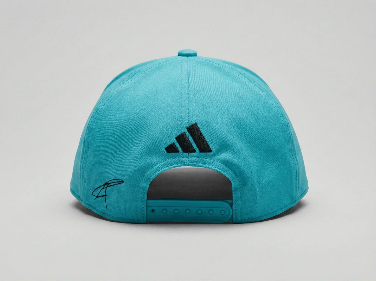 Mercedes AMG Petronas F1 2026 George Russell Team Hat Light Blue